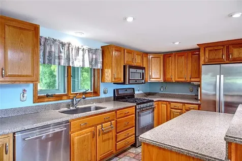 1680 H Drift Road Westport MA 02790