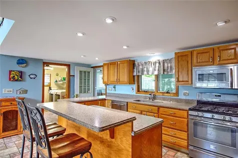 1680 H Drift Road Westport MA 02790