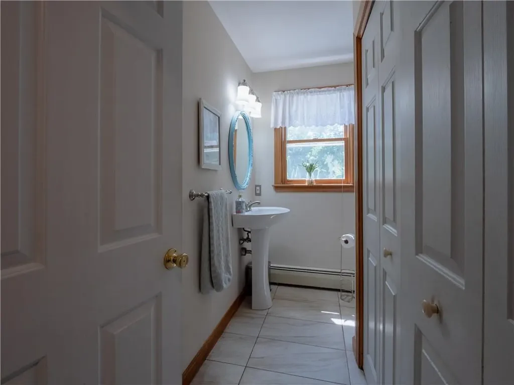 22 Ridgewood Drive Scituate RI 02857