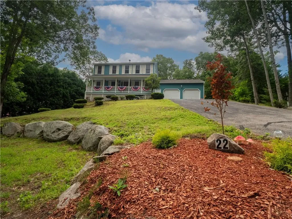 22 Ridgewood Drive Scituate RI 02857