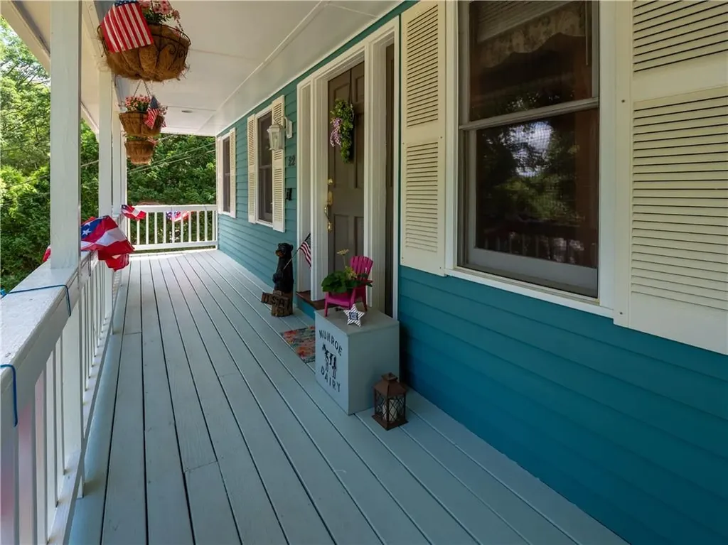 22 Ridgewood Drive Scituate RI 02857