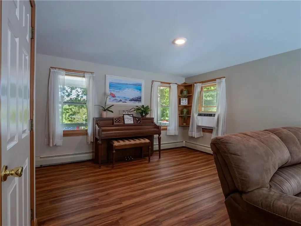 22 Ridgewood Drive Scituate RI 02857