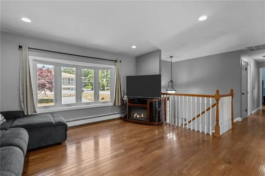 38 Bateman Avenue Cranston RI 02920