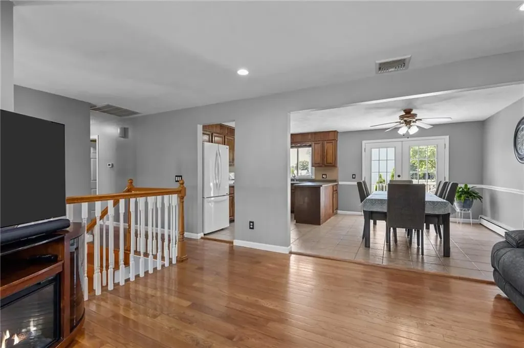 38 Bateman Avenue Cranston RI 02920
