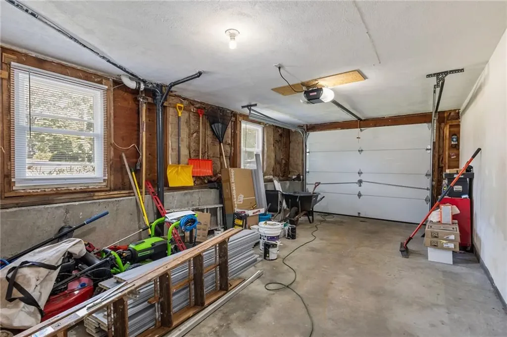 38 Bateman Avenue Cranston RI 02920