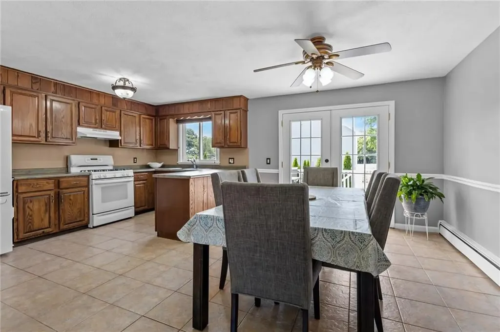 38 Bateman Avenue Cranston RI 02920