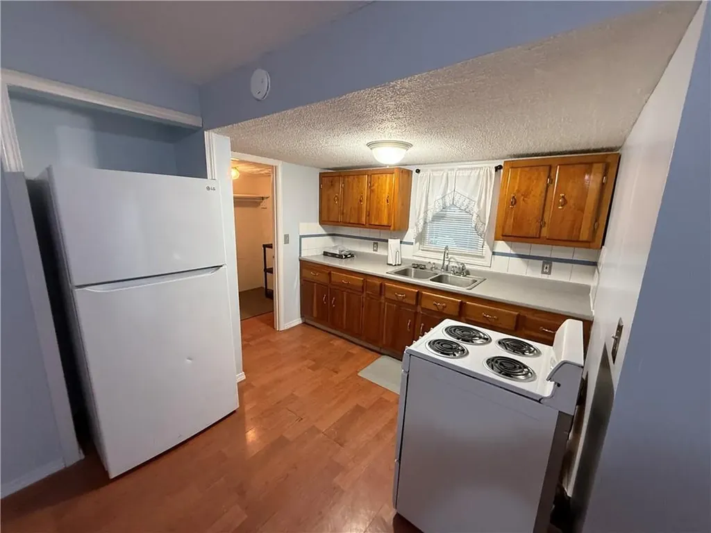 43 A Eton Avenue Warwick RI 02889