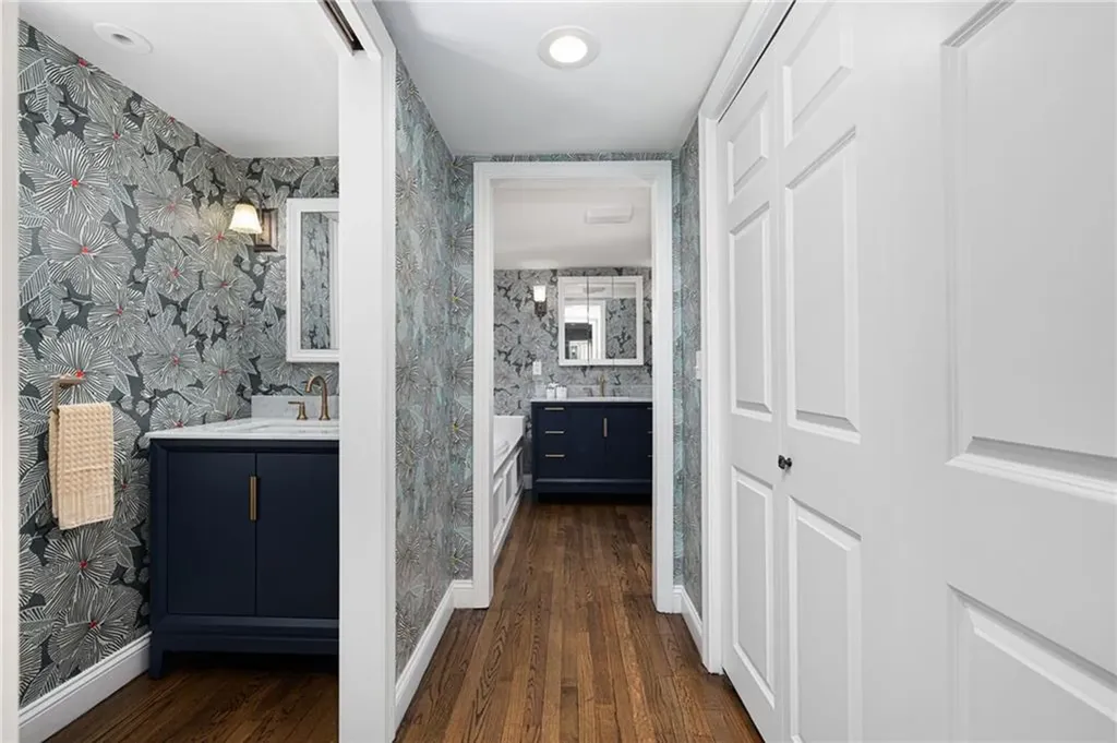 57 Old Forge Road Warwick RI 02818