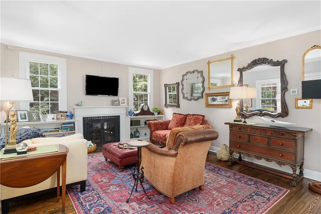 57 Old Forge Road Warwick RI 02818