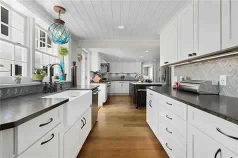 57 Old Forge Road Warwick RI 02818