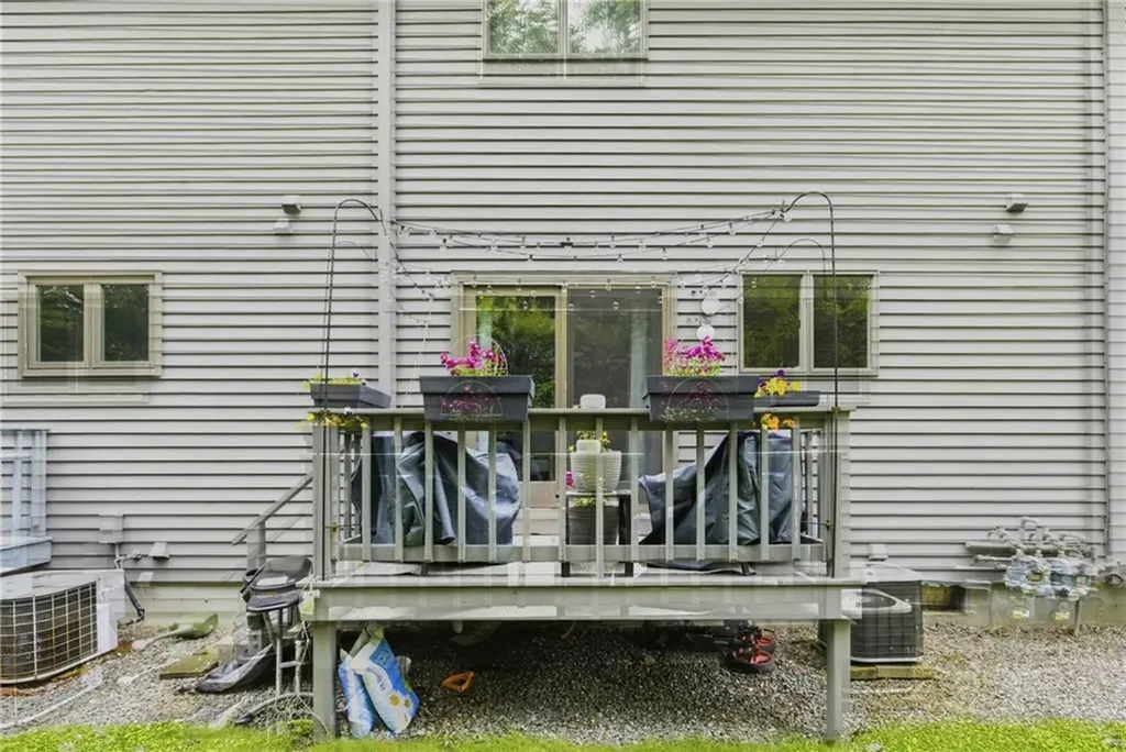 435 Scituate Avenue Cranston RI 02921