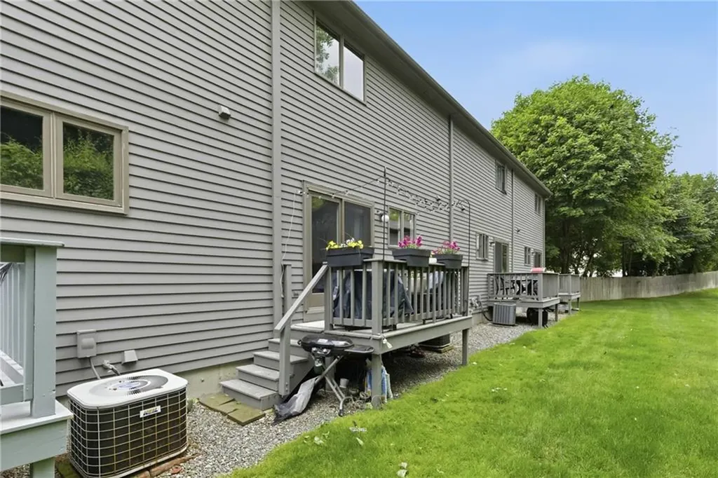 435 Scituate Avenue Cranston RI 02921