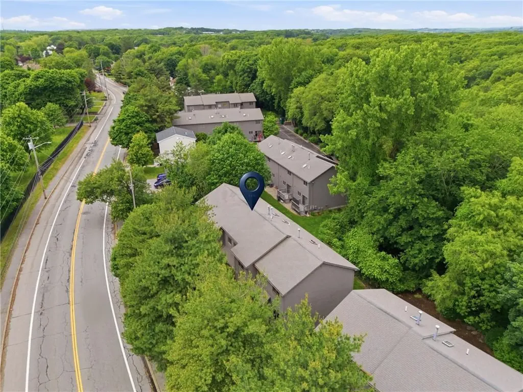 435 Scituate Avenue Cranston RI 02921