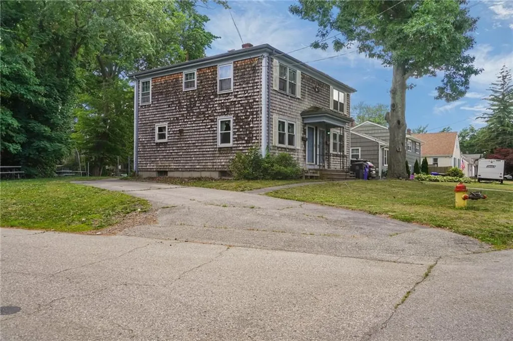 119 121 Rounds Avenue East Providence RI 02915