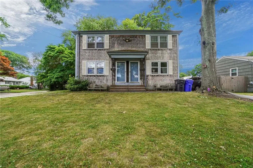 119 121 Rounds Avenue East Providence RI 02915