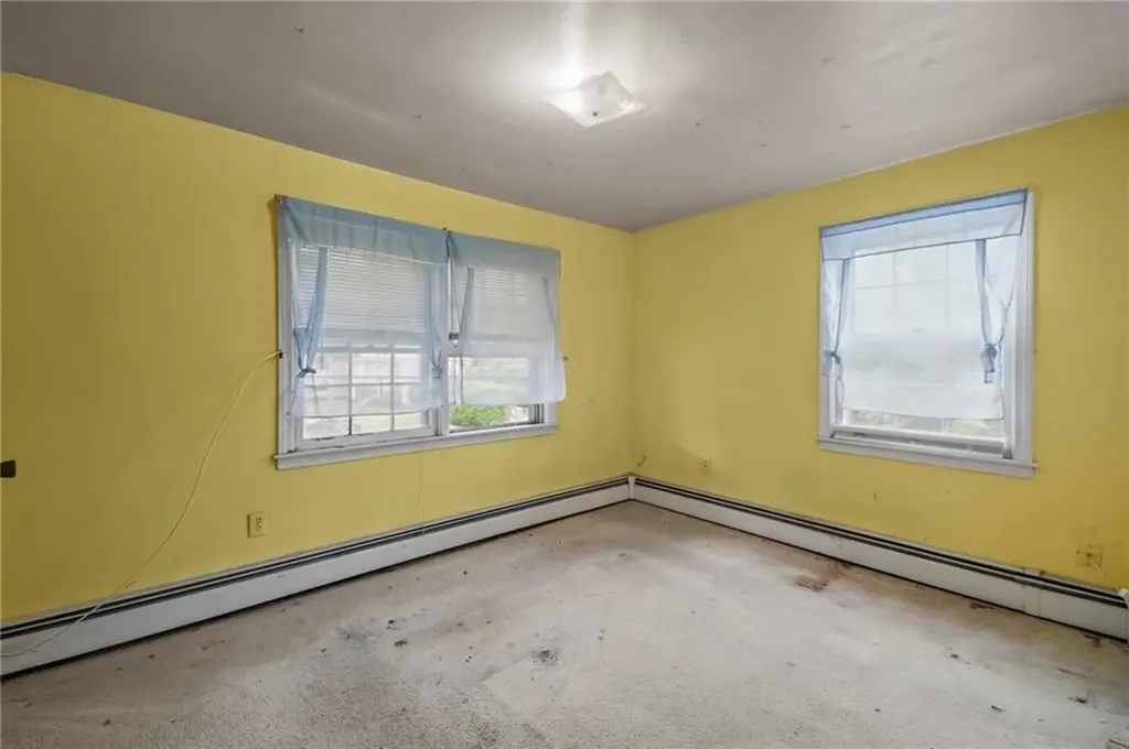 119 121 Rounds Avenue East Providence RI 02915