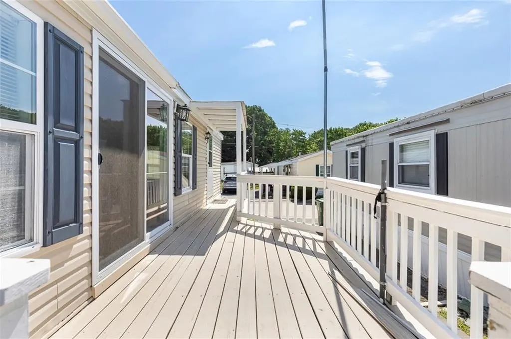 27 Woodward Road, 40 Lincoln RI 02865