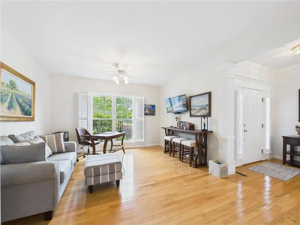 11 Starboard Terrace Narragansett RI 02882