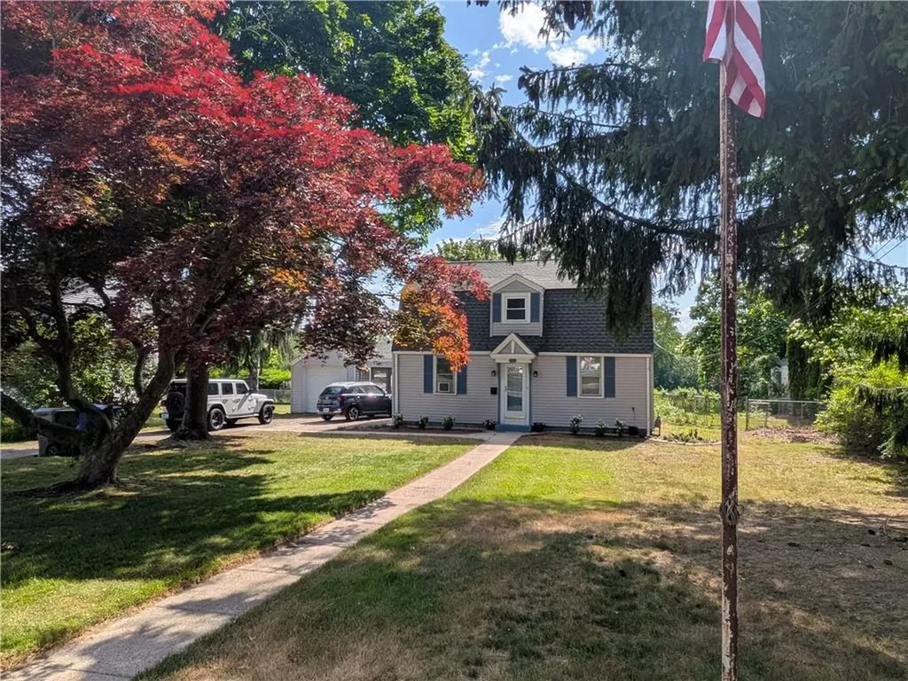 512 Woonasquatucket Avenue North Providence RI 02911