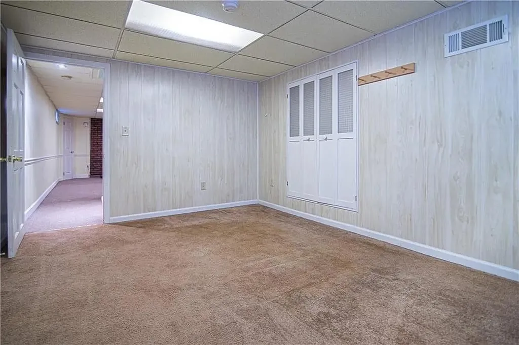 130 Kerri Lyn Road Warwick RI 02889