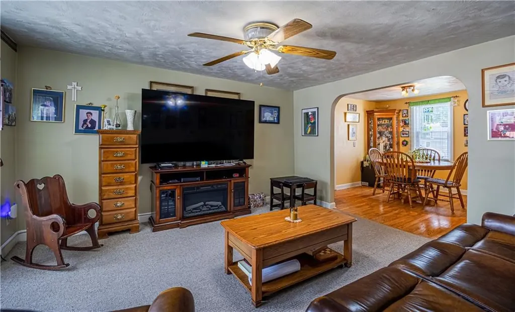 43 Duane Street Warwick RI 02818