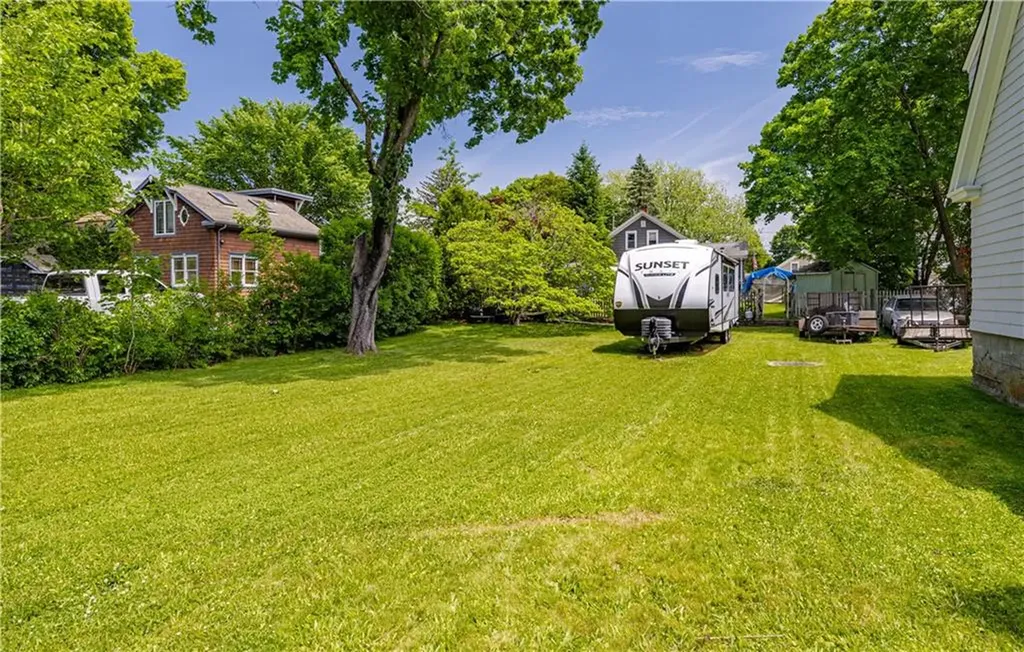 43 Duane Street Warwick RI 02818