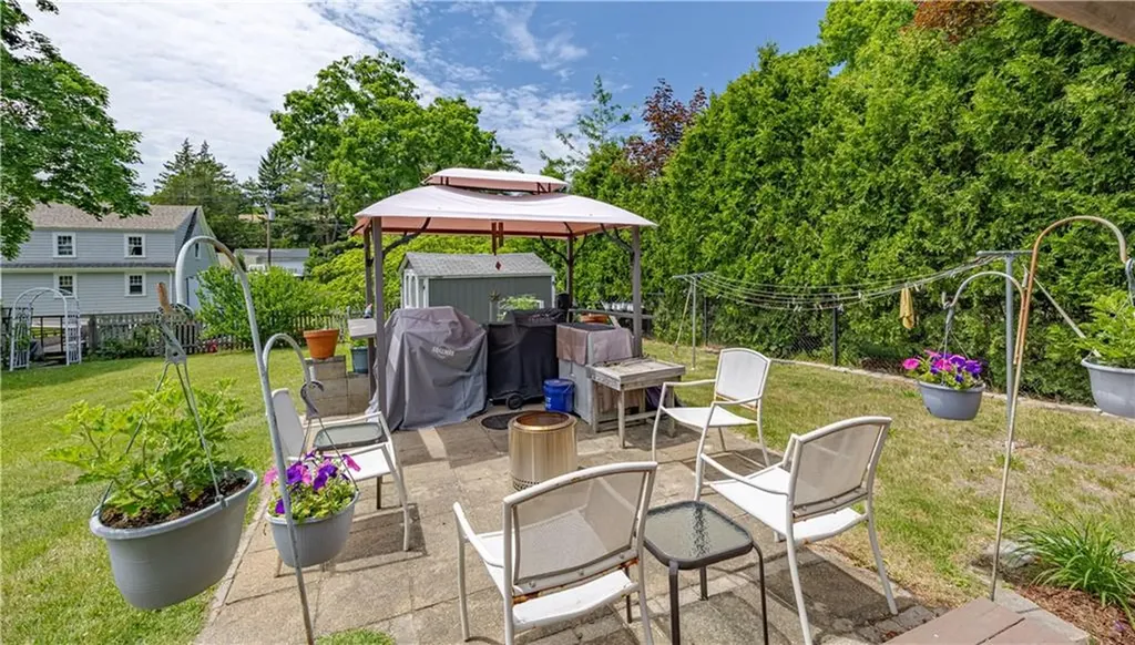 43 Duane Street Warwick RI 02818