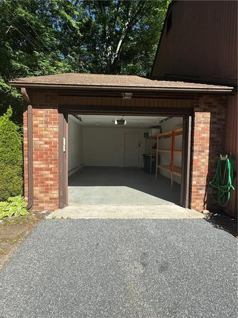 41 Pheasant Run Smithfield RI 02917