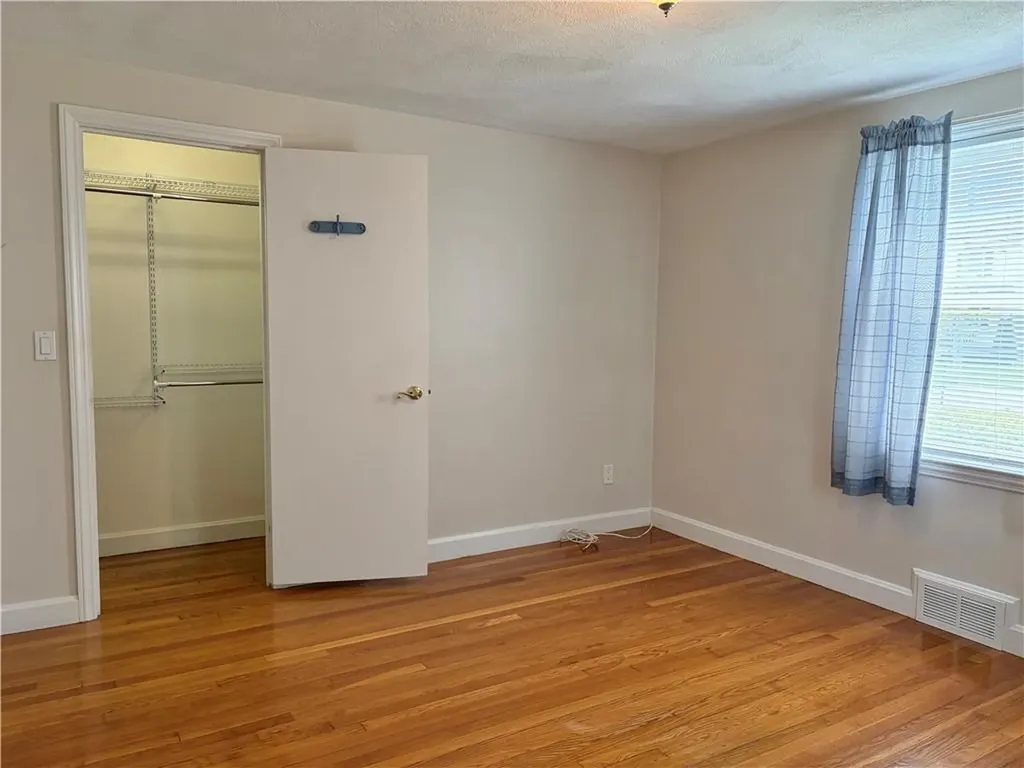 52 Elm Drive Cranston RI 02920