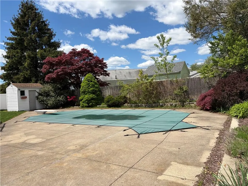 52 Elm Drive Cranston RI 02920