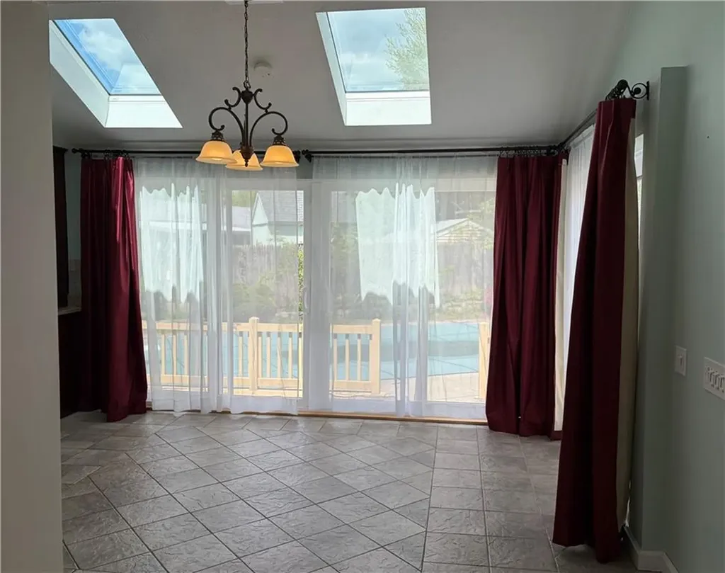 52 Elm Drive Cranston RI 02920