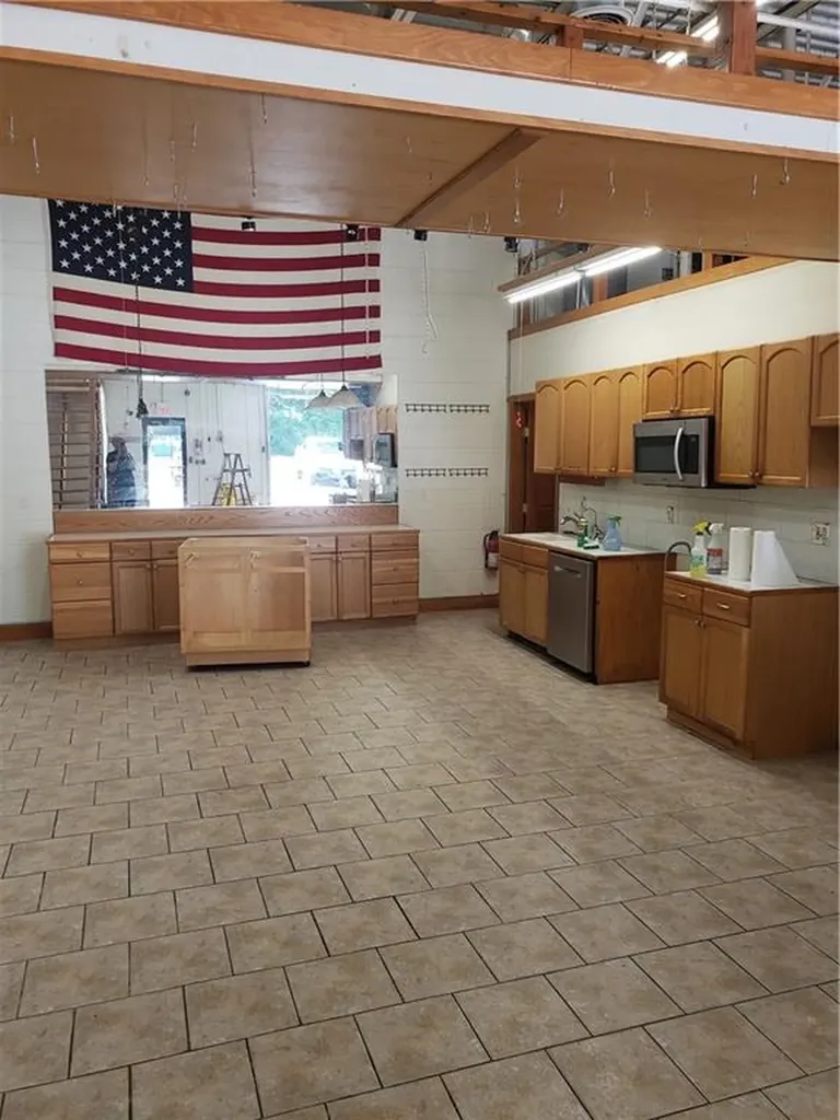 37 Lark Industrial Parkway Smithfield RI 02828