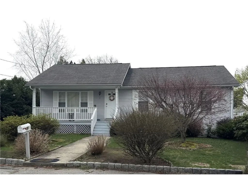 15 S Locust Avenue North Providence RI 02911