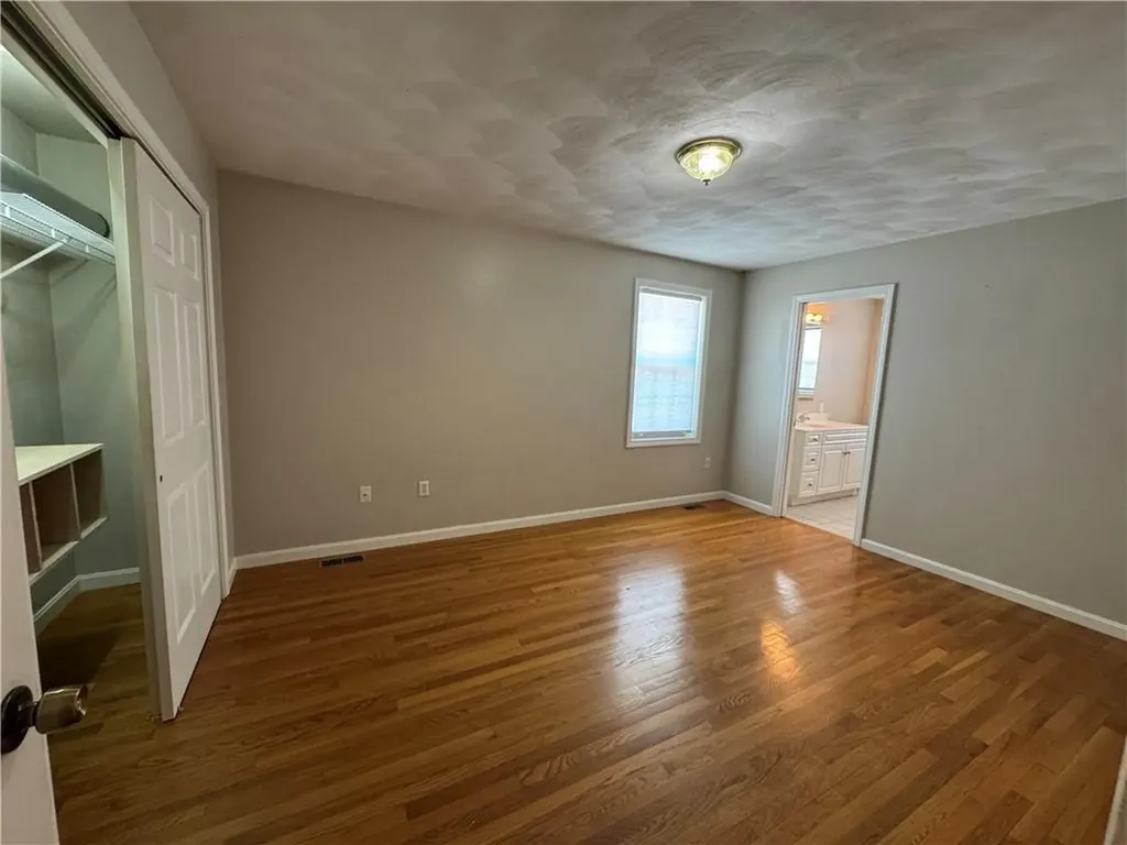 15 S Locust Avenue North Providence RI 02911