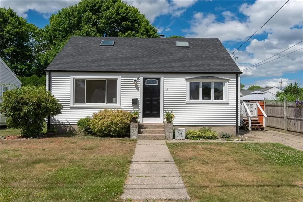 15 Gage Street Warwick RI 02889