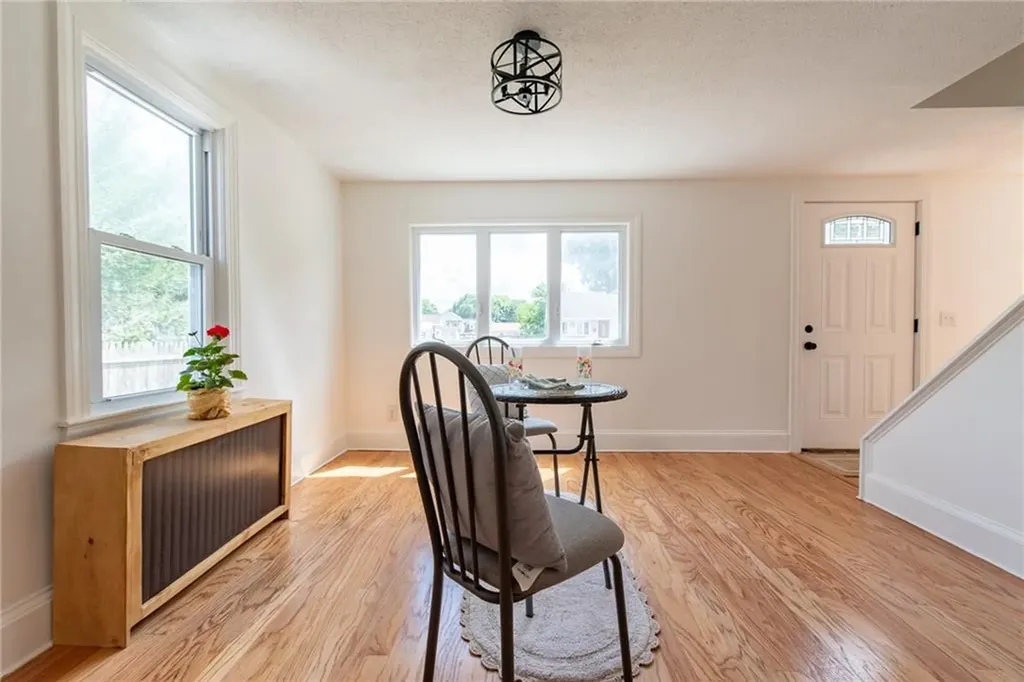 15 Gage Street Warwick RI 02889