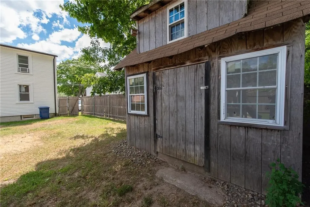 15 Gage Street Warwick RI 02889