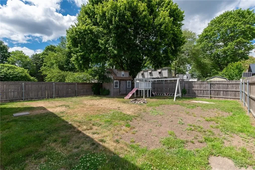 15 Gage Street Warwick RI 02889