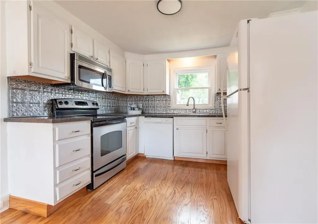 15 Gage Street Warwick RI 02889