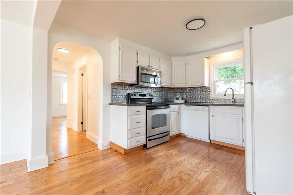 15 Gage Street Warwick RI 02889
