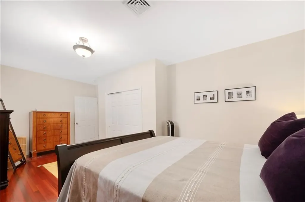 407 Broadway Providence RI 02909