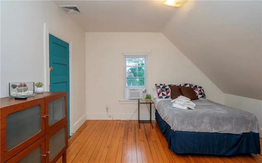 12 14 Belair Avenue Providence RI 02906