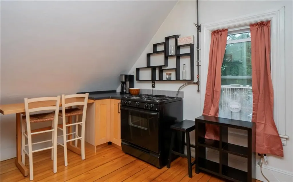 12 14 Belair Avenue Providence RI 02906