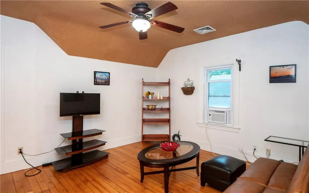 12 14 Belair Avenue Providence RI 02906