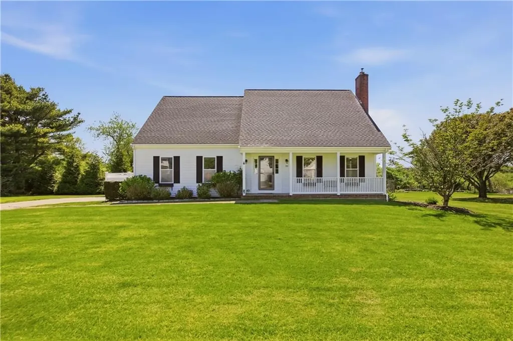 32 James Francis Terrace Middletown RI 02842
