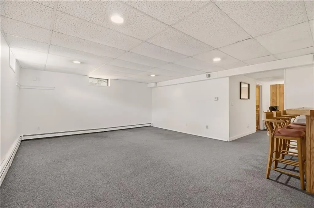 32 James Francis Terrace Middletown RI 02842