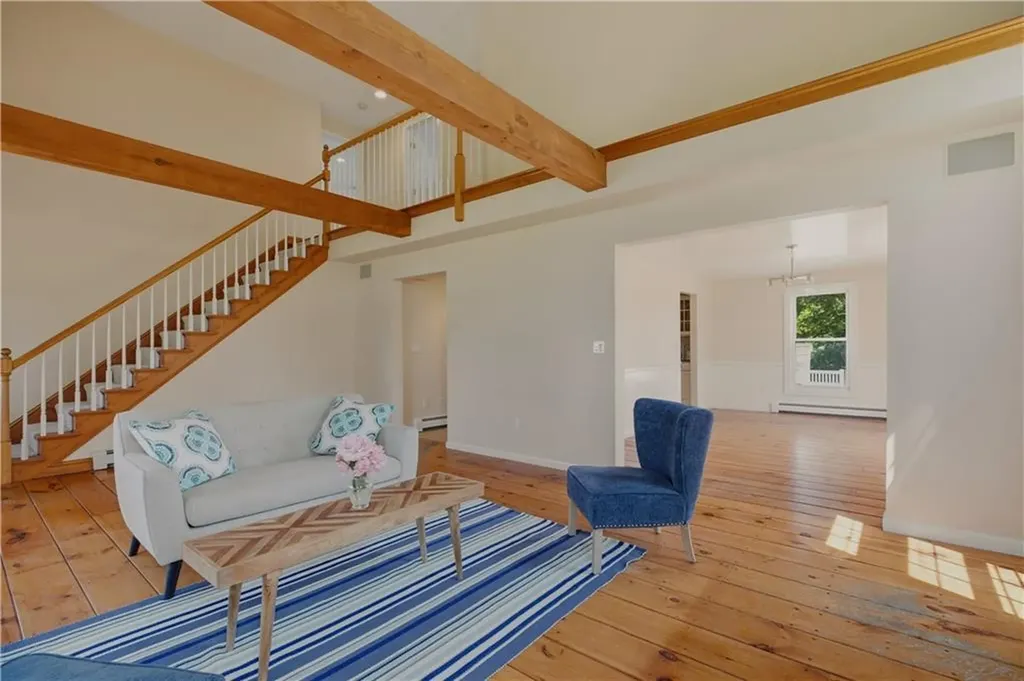 32 James Francis Terrace Middletown RI 02842