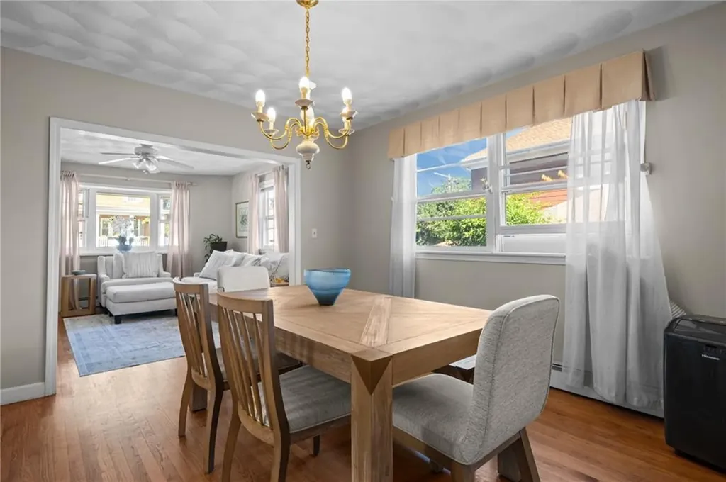 10 Denver Avenue Cranston RI 02905