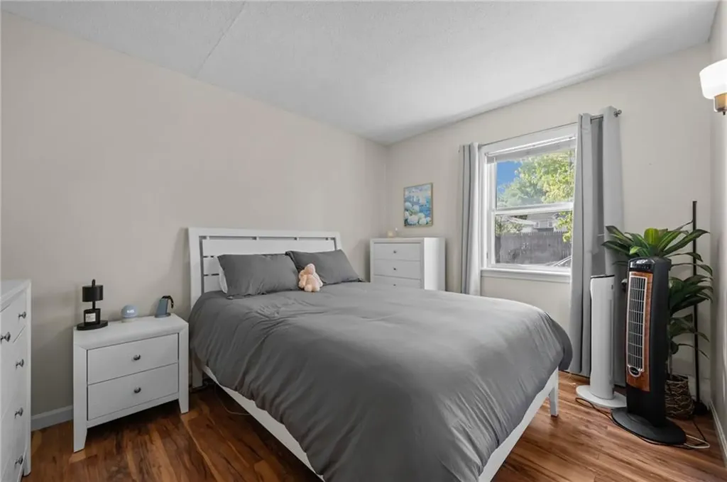 10 Denver Avenue Cranston RI 02905