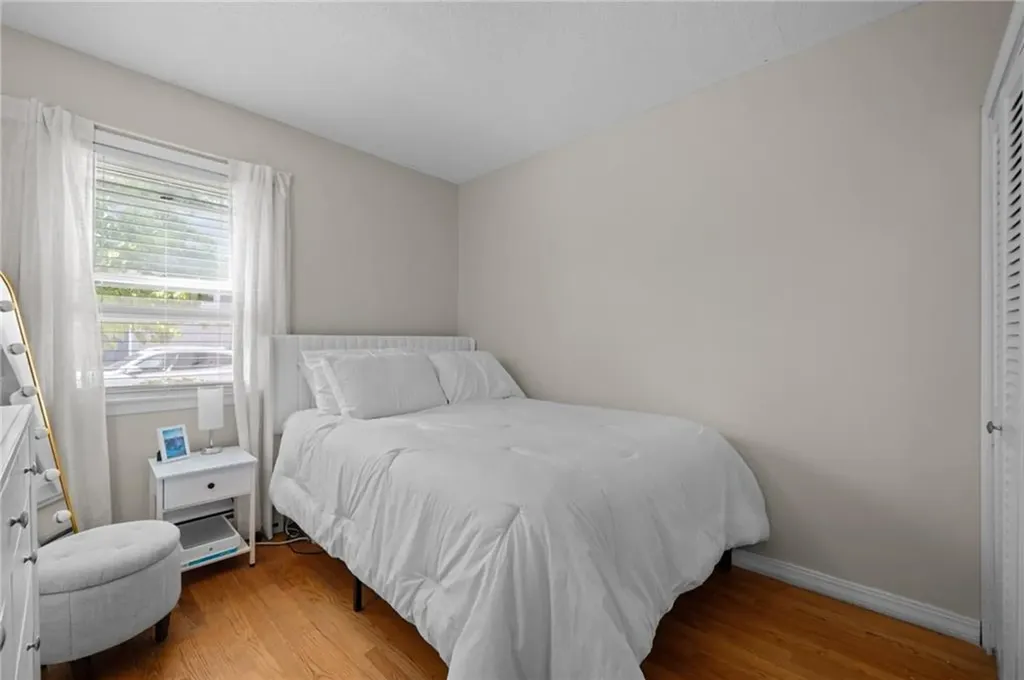10 Denver Avenue Cranston RI 02905